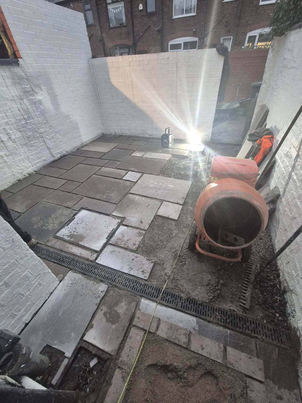 Indian stone patio and garden photograph 16